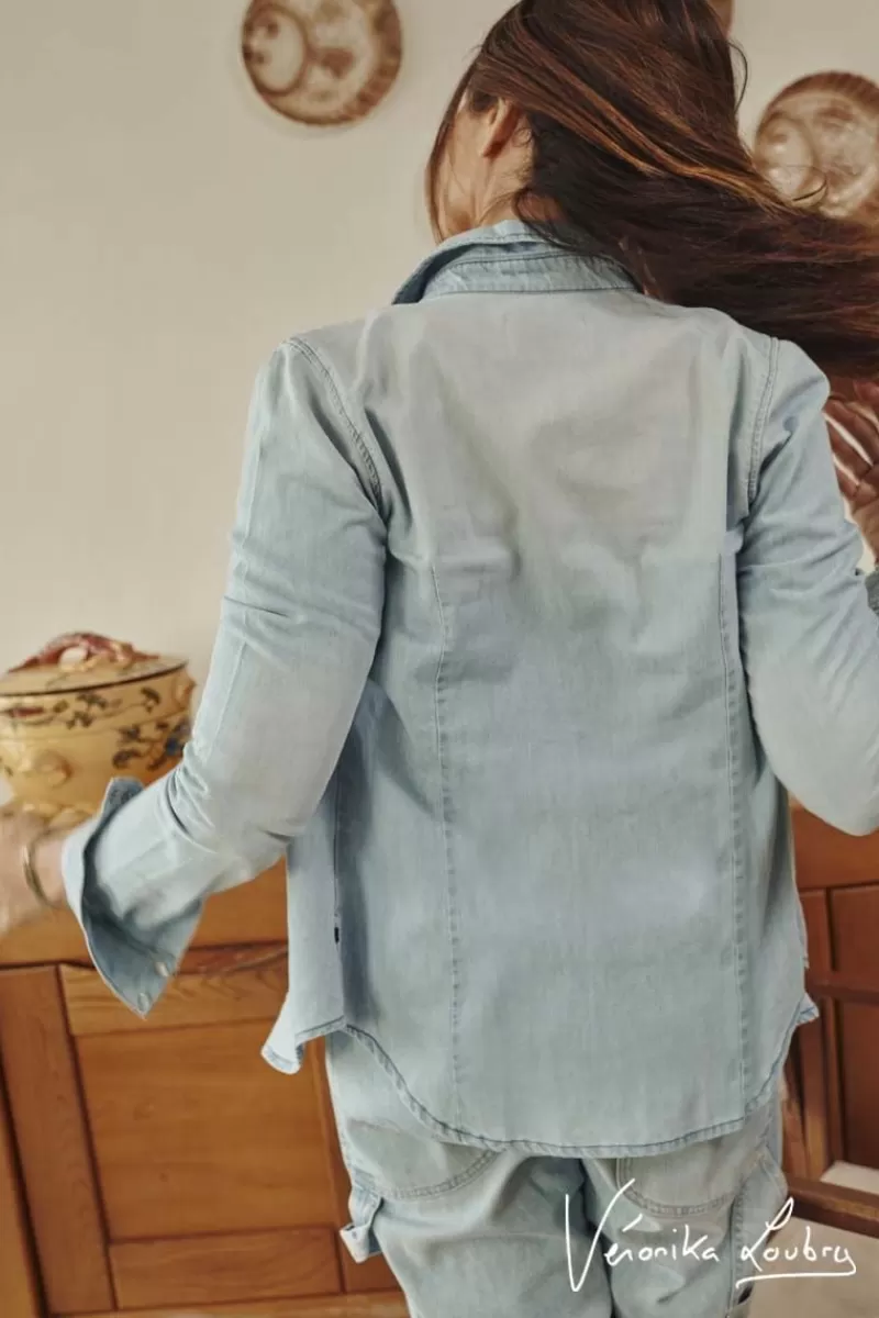 chemise_en_jeans_nude_bleue_by_veronika_loubry_2.webp Le Temps des Cerises Chemises Et Vestes-Chemise En Jeans Nude Bleue By Veronika Loubry Blue