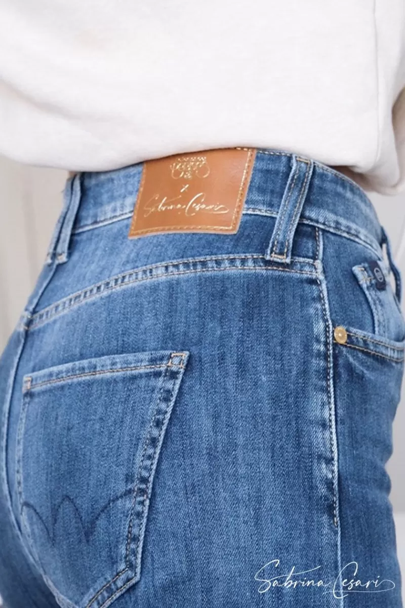 collab_sabrinacsari_roma__mom_taille_haute_jeans_bleu_n_4.webp Le Temps des Cerises Coupe Regular-Collab @Sabrinacsari Roma 400/19 Mom Taille Haute Jeans Bleu N°1 Blue