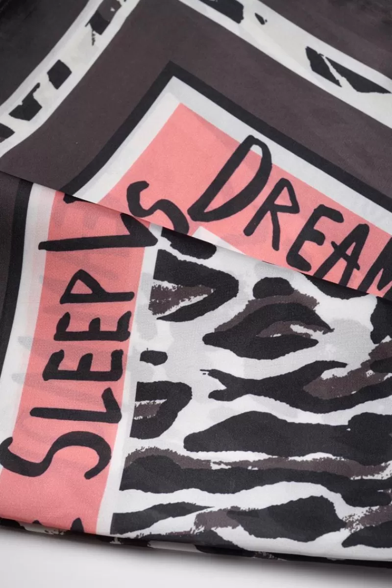 foulard_marinna_a_motif_leopard_2.webp Le Temps des Cerises Écharpes & Foulards-Foulard Marinna A Motif Leopard Tea Rose