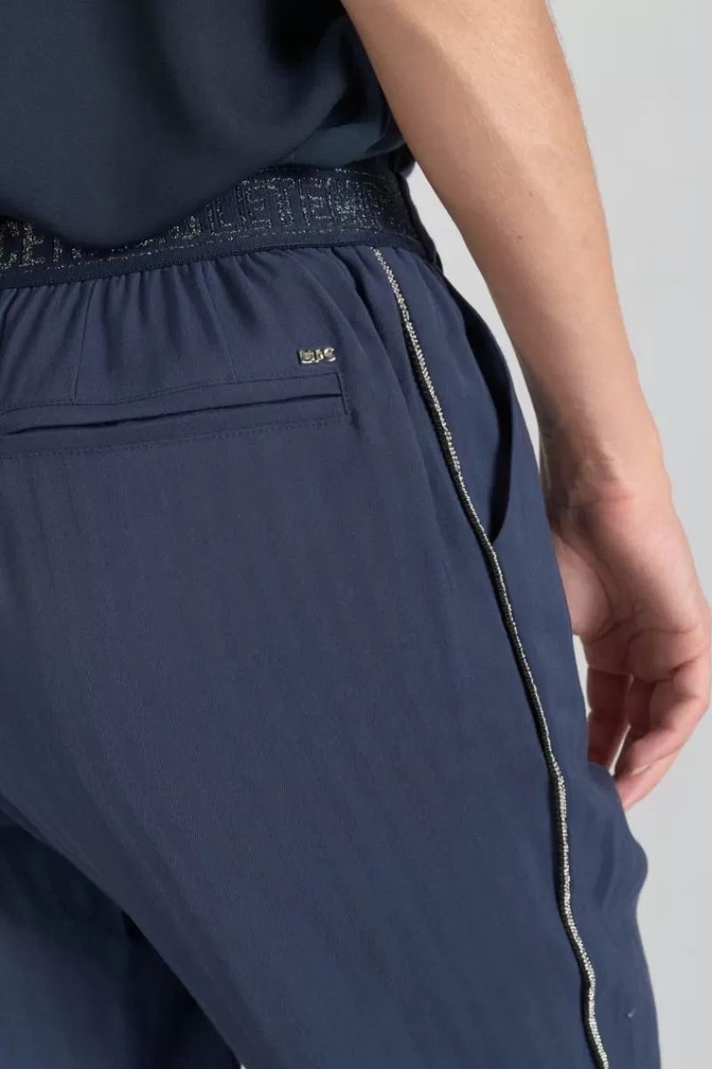 pantalon_reydel_bleu_marine_a_fermeture_asymetrique_4.webp Le Temps des Cerises Pantalons & Chinos-Pantalon Reydel Bleu Marine A Fermeture Asymetrique Midnight