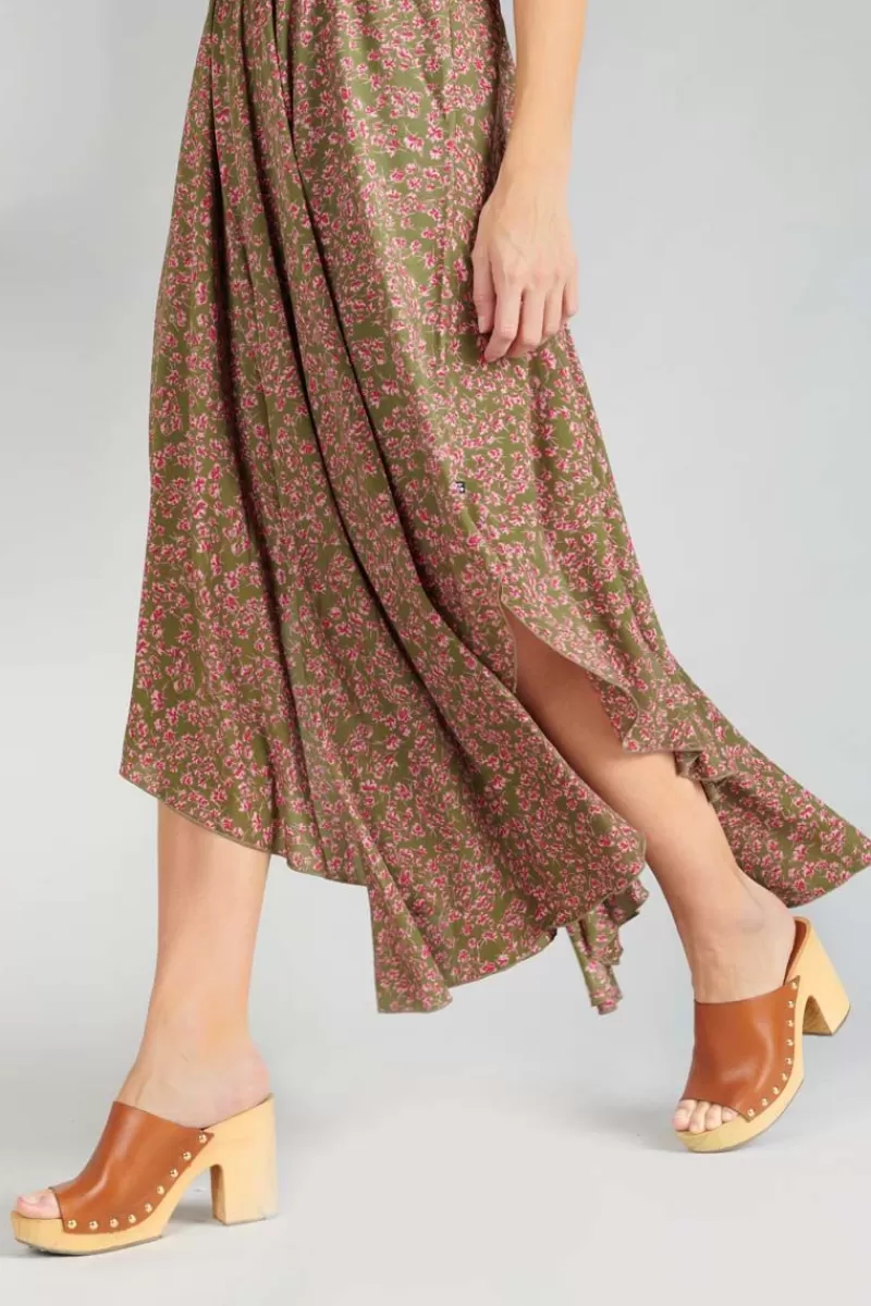 robe_longue_yaka_kaki_a_motif_fleuri_5.webp Le Temps des Cerises Robes-Robe Longue Yaka Kaki A Motif Fleuri Khaki Flowers